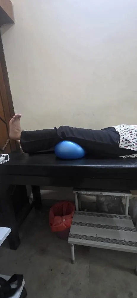 Dr. Johri Physiotherapy And Sports Clinic - Treatment facility and rehabilitation equipment in Araghar, Dehradun - Photo 4