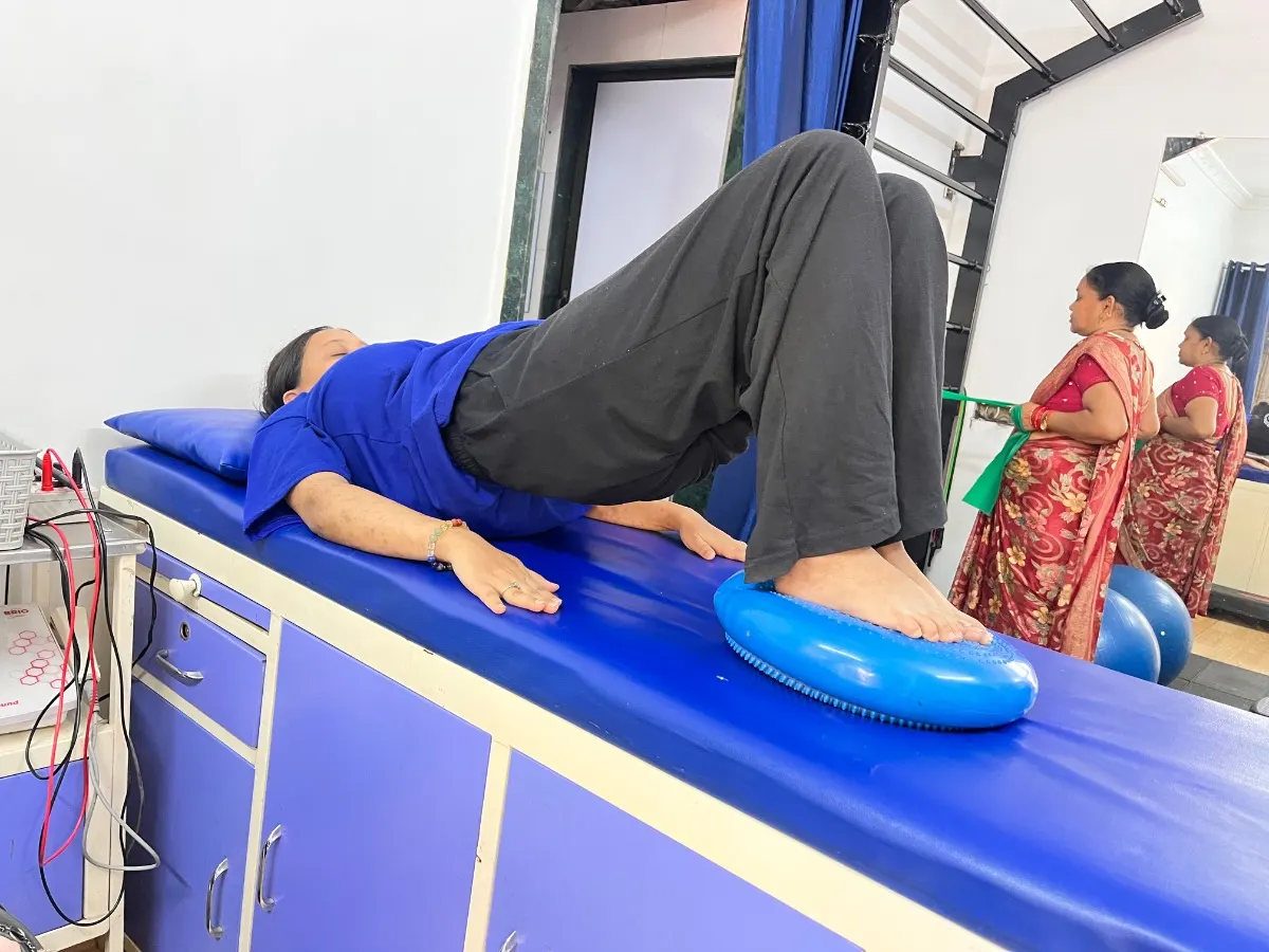 Plexus Physiotherapy Center - Vasai East - Treatment facility and rehabilitation equipment in Vasai East Ie, Palghar - Photo 4